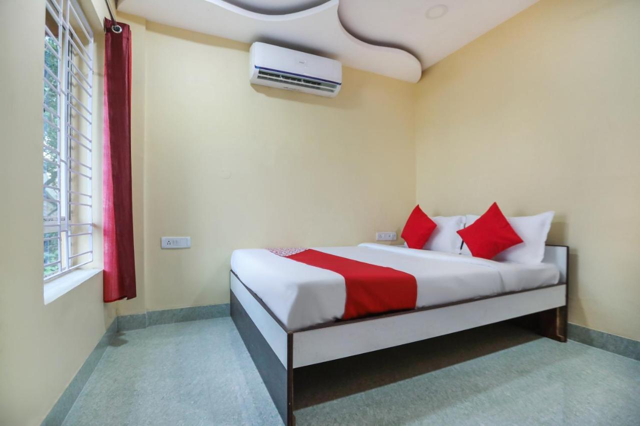 Oyo 62042 Niloy Guest House Jadabpur Ngoại thất bức ảnh