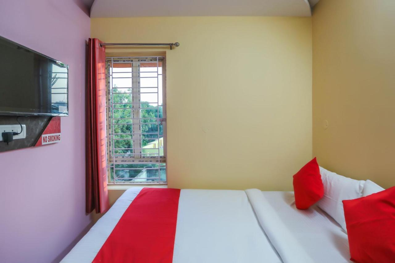 Oyo 62042 Niloy Guest House Jadabpur Ngoại thất bức ảnh