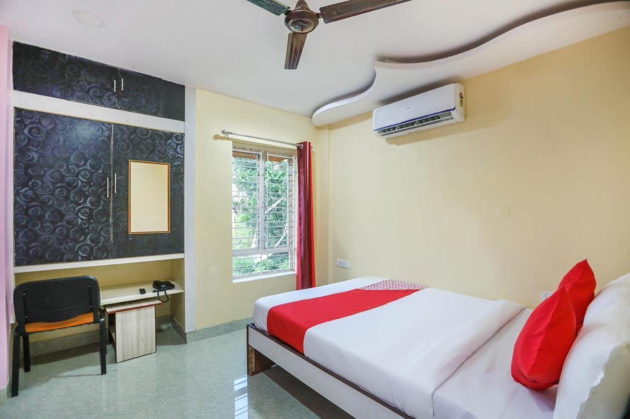 Oyo 62042 Niloy Guest House Jadabpur Ngoại thất bức ảnh